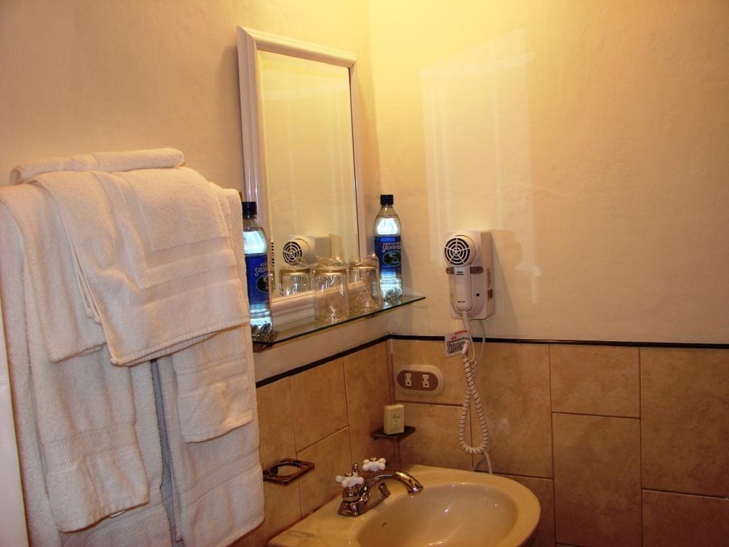 Hotel Posada De Maria アンティグア・グアテマラ エクステリア 写真